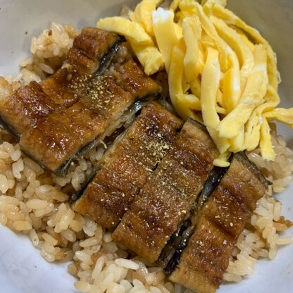 美味しかったです♪
ししとうがなく、色味が寂しかったので、錦糸卵をトッピングしてみました。
また作りたいです(*¨̮*)ありがとうございました(｡ᵕᴗᵕ｡)